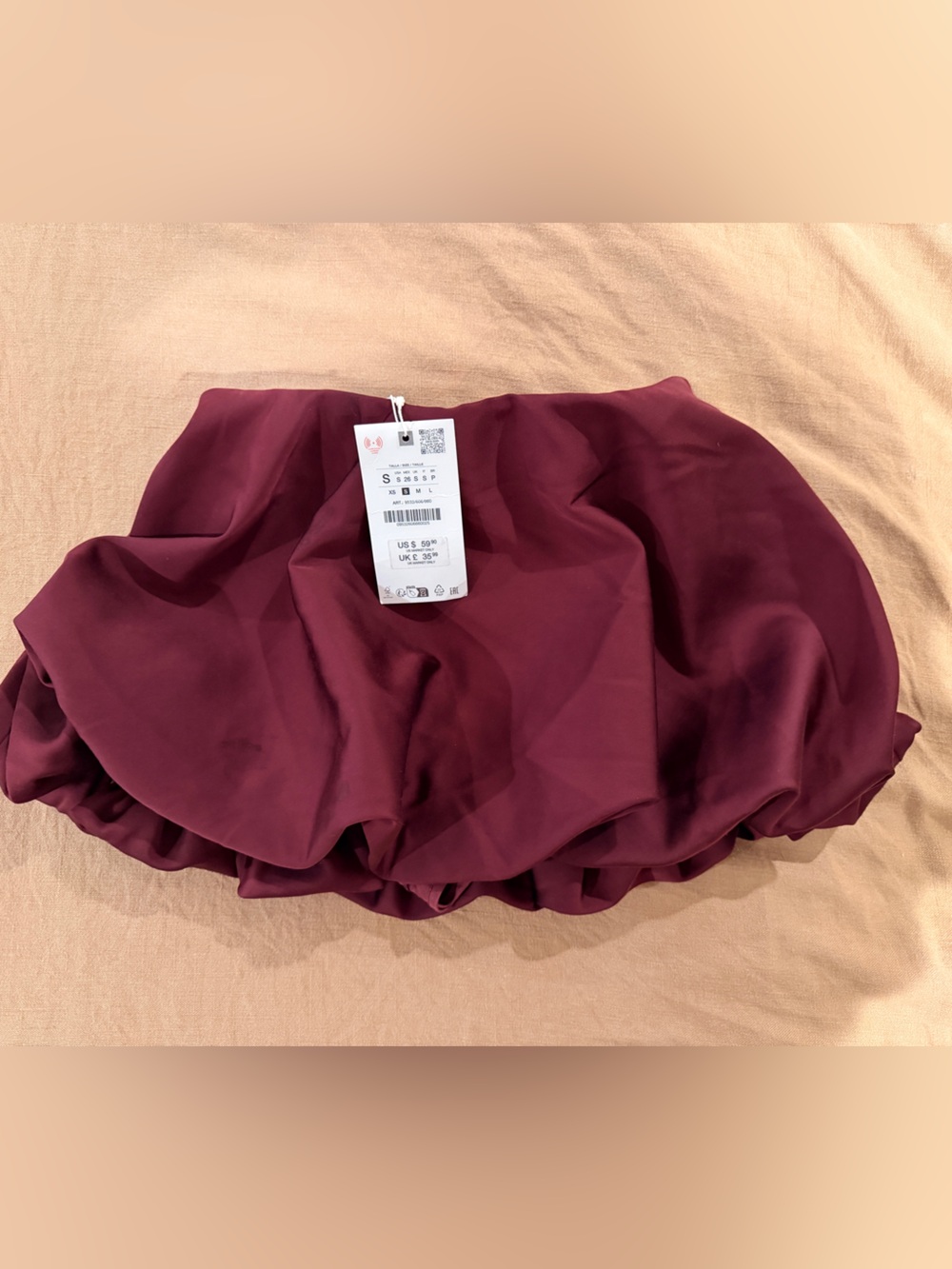 Zara Satin Bubble Skort with Side Zipper - in Color Wine